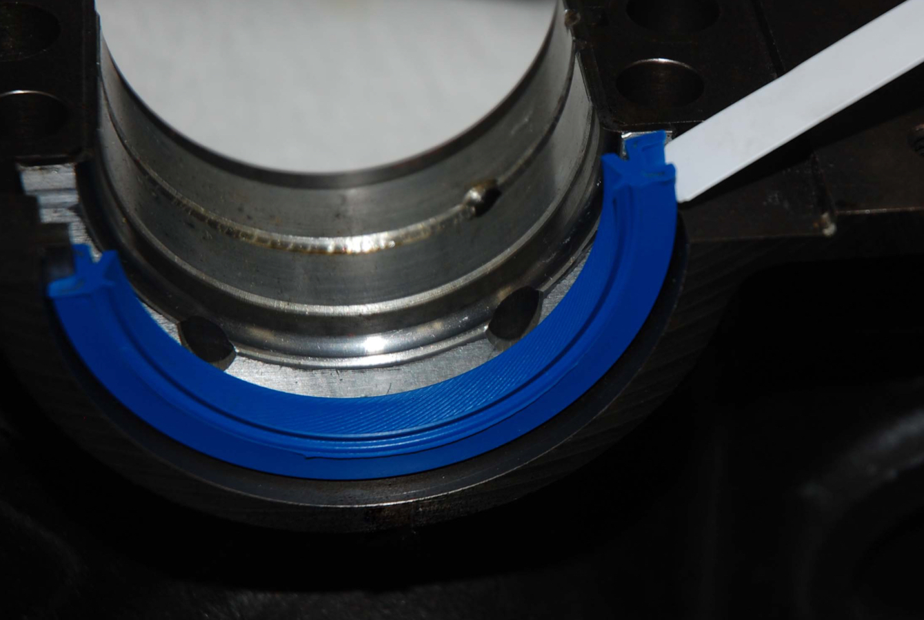【新品3本セット！】RISLONE REAR MAIN SEAL REPAIR Amazon | RISLONE(リスローン) リアメインシールリペア(Rear